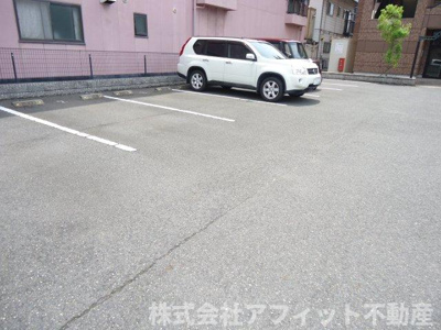 【駐車場】 | グリーンパレス