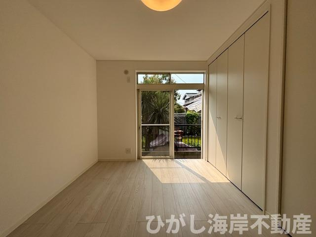茅ヶ崎市松浪2丁目　中古戸建の寝室|新規リフォーム完了　6帖　洋室