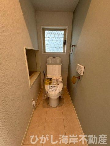 茅ヶ崎市松浪2丁目　中古戸建のトイレ|新規リフォーム完了　洗浄機能付きお手洗い