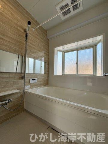茅ヶ崎市松浪2丁目　中古戸建の浴室|新規リフォーム完了　ユニットバス