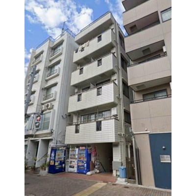 【外観】 | レジデンス西新宿 | 鉄筋コンクリート造のがっちりとした建物。