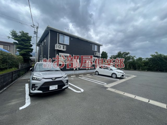 ビクトリア　リアン　B棟の駐車場|カースペースがあります