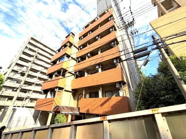 VIVANT青木の外観