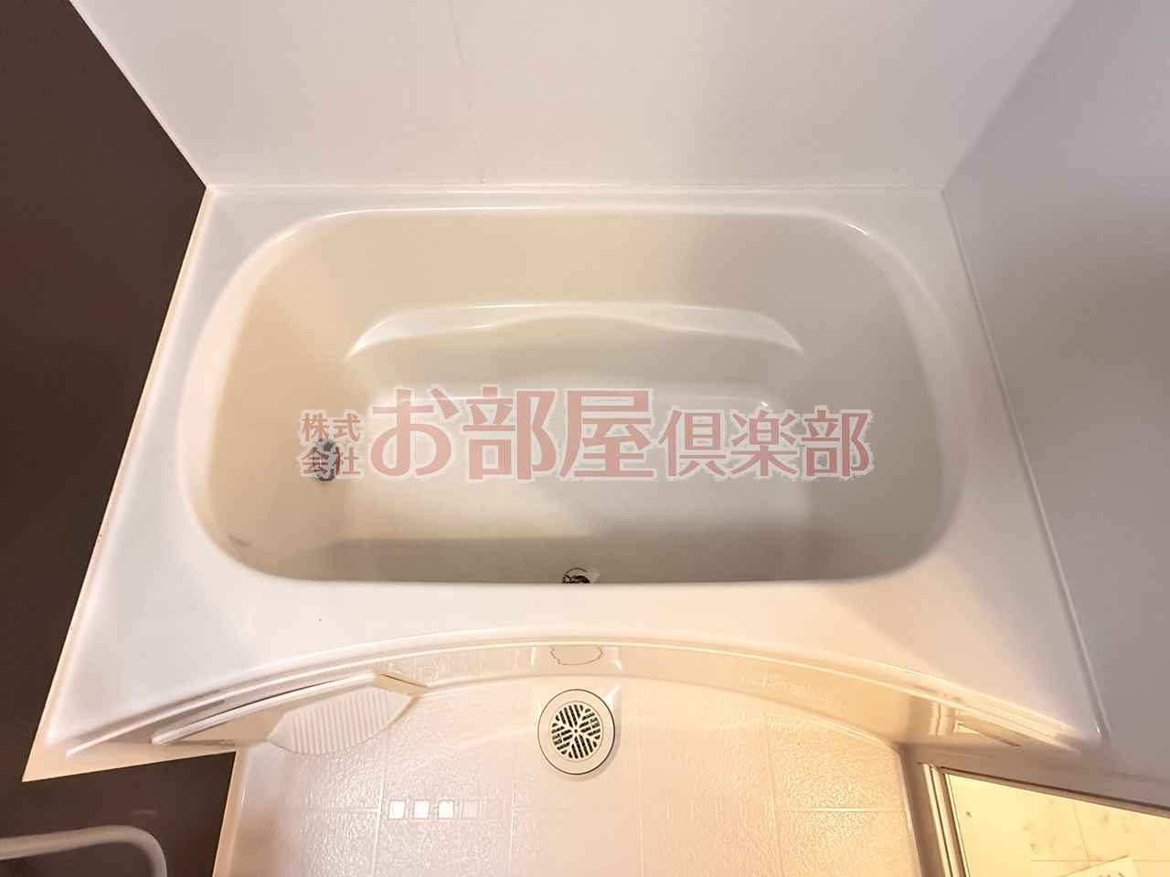 アレーズ　Ｃの浴室