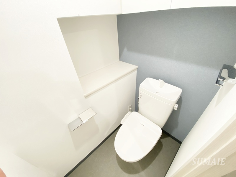 Alivis篠崎のトイレ|温水洗浄機能付きトイレです