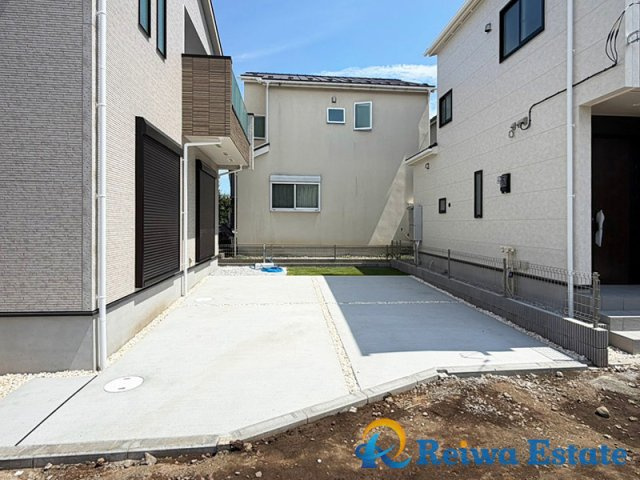 新築戸建　茅ヶ崎市香川4丁目の駐車場