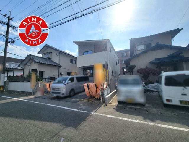 春日市白水ヶ丘5丁目第1-1棟（1号棟）の前面道路含む現地写真|見学の時間などお気軽にお問い合わせ下さい。