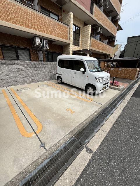 ダイアパレス塚本Ⅱ番館の駐車場|カースペースがあります