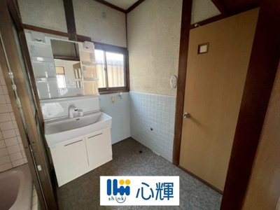 【独立洗面台】 | 宇部市厚南中央1丁目 中古住宅／6DK・2階建