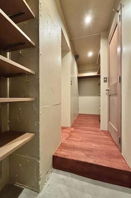 シンエイ赤羽マンションの玄関