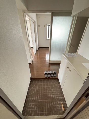 みずほ台グランドールマンションの玄関