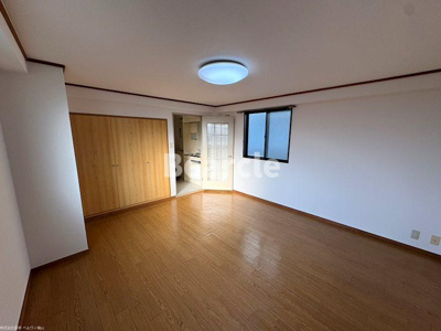 【寝室】 | フォース肥後町 | 落ち着いて過ごせるお部屋なので、寝室にいかがでしょうか