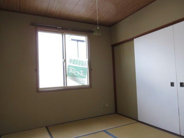 コーポ緑陽の居間・リビング