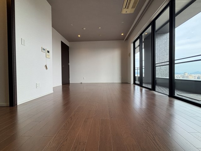 The Kitahama（ザ・キタハマ)の居間・リビング