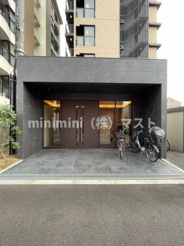Ｊｉｎｏ花園町のエントランス