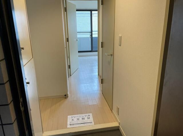 グランバリュー羽田の玄関