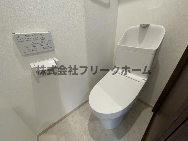 小金井市緑町５丁目のアパートのトイレ