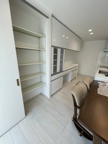 東田３丁目　中古住宅の収納|キッチン収納