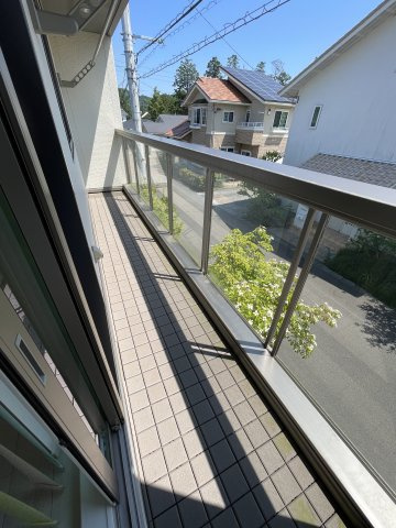 東田３丁目　中古住宅のバルコニー