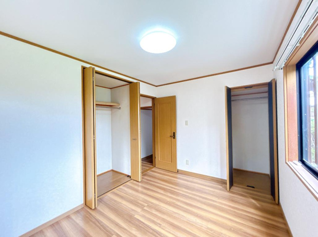 【洋室】 | 牛久市田宮町　中古戸建