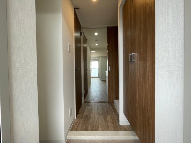 Dimora難波の玄関