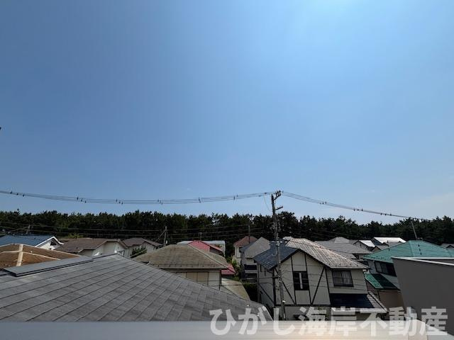 藤沢市辻堂東海岸4丁目　中古戸建の展望|視界いっぱいに広がる湘南の空。開放感あふれる屋上からの眺望。