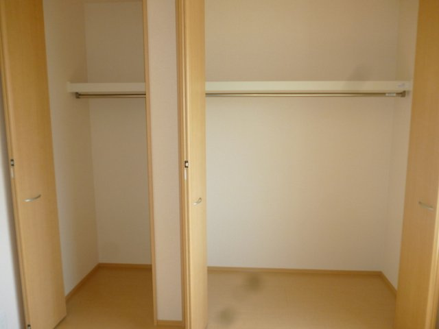 キャトルセゾン杉の収納
