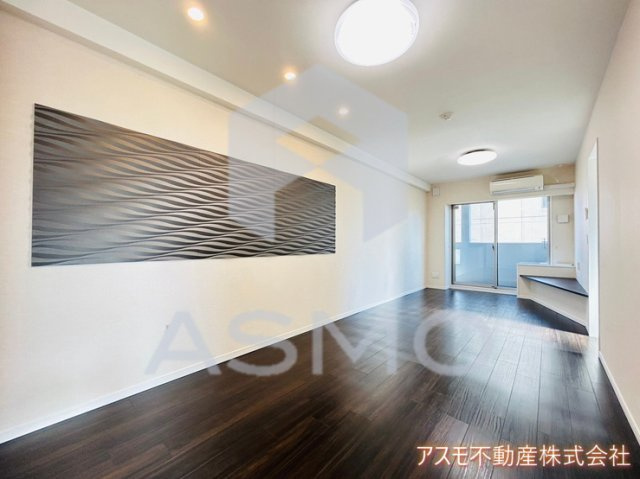 【居間・リビング】 | Bee-ParQ扇町 | ※その他部屋参考写真