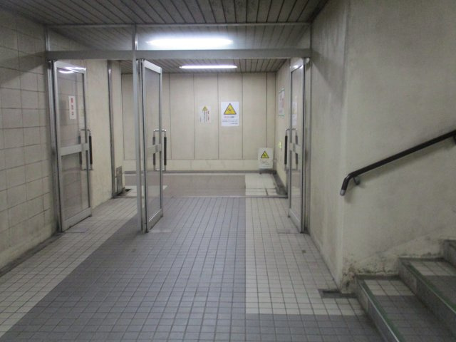 【その他】 | グリーンコーポ大谷地 | ●地下鉄駅直結(地下専用通路)