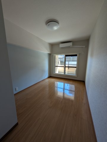 【洋室】 | フローラル東葛西Ⅱ | 別部屋写真
参考画像
