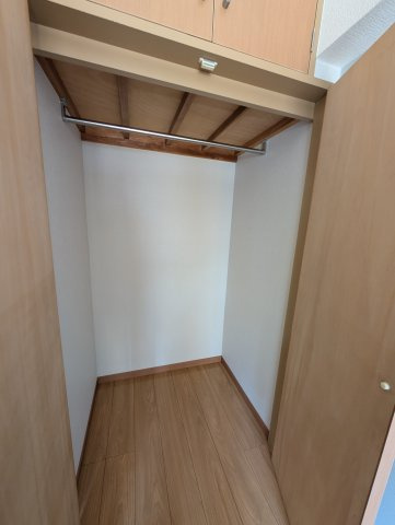 【収納】 | フローラル東葛西Ⅱ | 洋室収納
別部屋写真
参考画像