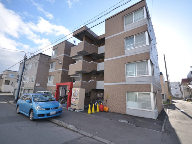 メゾンエクレーレ北１８条