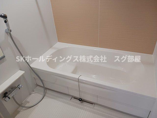 アンソレイエ高浜Ⅱの浴室