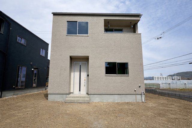 「駐車５台可」香南市野市町西野　新築一戸建て8
