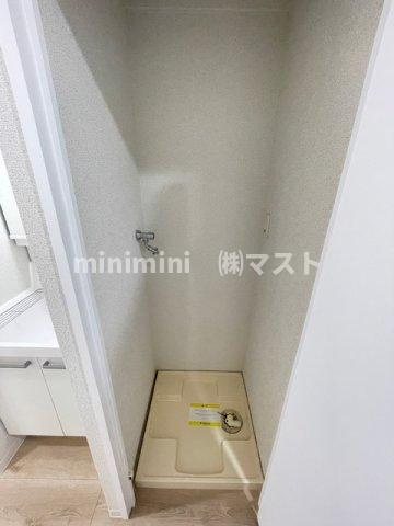 ブランドールＭ西長堀のエントランス