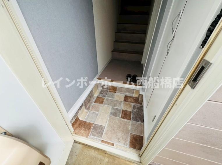 グリーンテラス五香の玄関