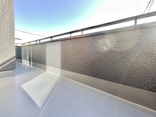 市川市若宮３丁目第３のバルコニー|建築施工例