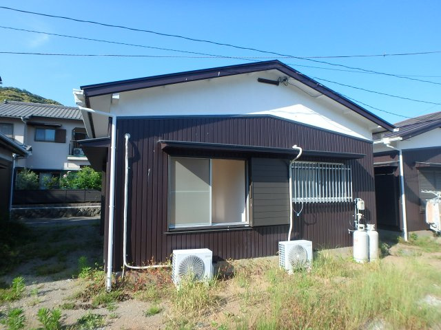 S1788R　河内貸家の外観