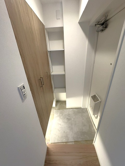 【玄関】