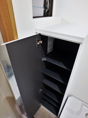 ストーリオ高円寺Ⅲの玄関|※別部屋参照