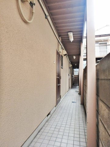ストーリオ高円寺Ⅲのエントランス
