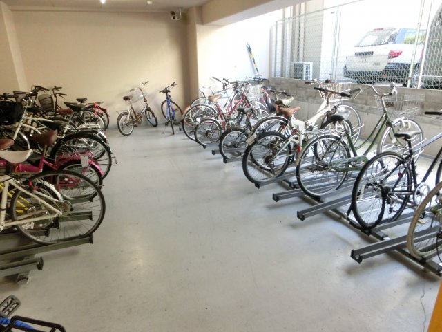 幸田マンション幸町　の駐車場