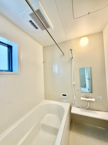 リーブルガーデン泉佐野市鶴原８期　新築戸建の浴室