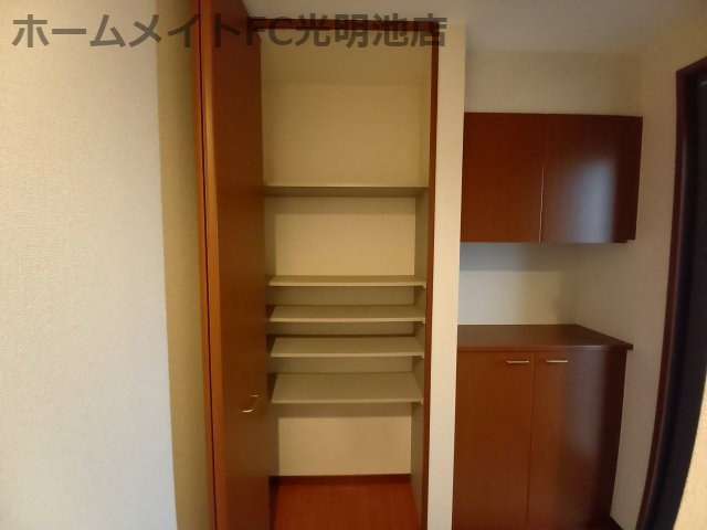 パル春日 A棟の収納