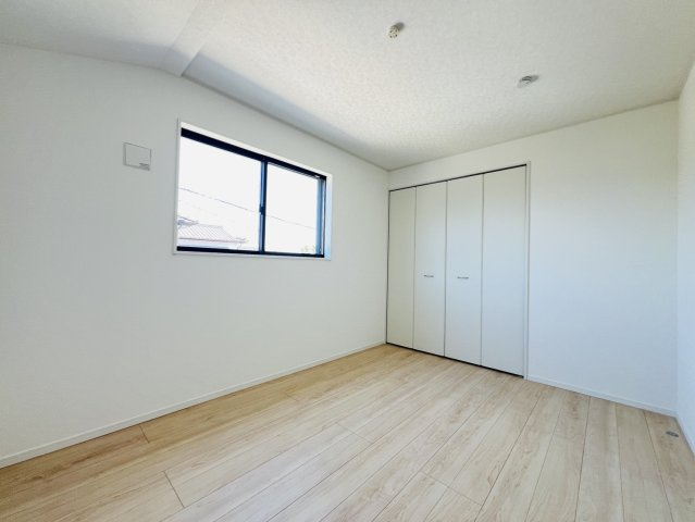 大府市朝日町五丁目3番、4番の各一部『仲介手数料無料』新築一戸建て・建売の洋室