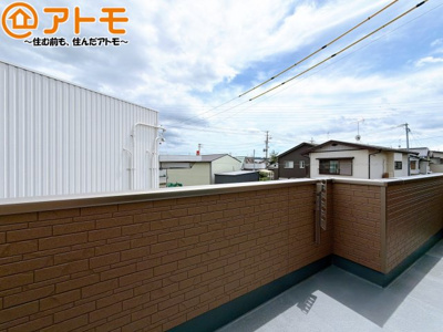【バルコニー】 | 島田市中溝町　新築戸建　全1棟 | 陽当りの良いバルコニーはお洗濯物はもちろんお布団もふかふかになります♪