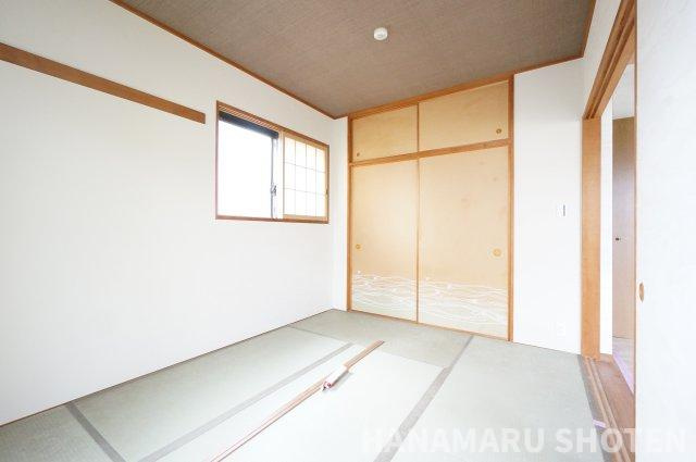 ネオハイツ都賀の和室