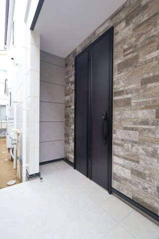 《仲介手数料無料》練馬区上石神井南町17-2新築一戸建て‎KEIAI Graceの玄関