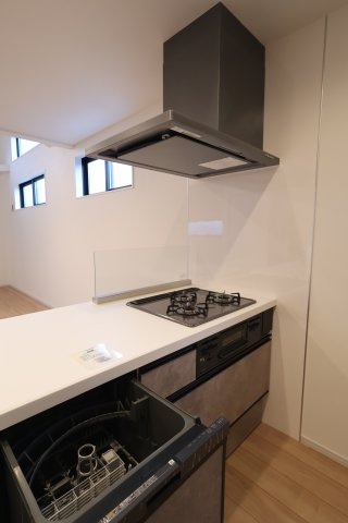 《仲介手数料無料》練馬区上石神井南町17-2新築一戸建て‎KEIAI Graceのキッチン