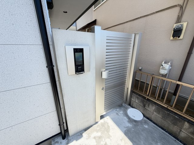 KT松戸六実のエントランス